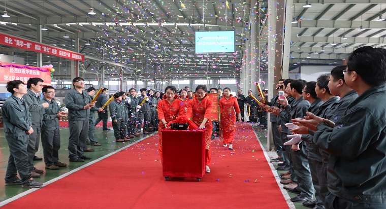 可以第4億臺(tái)壓縮機(jī)勝利誕生.jpg